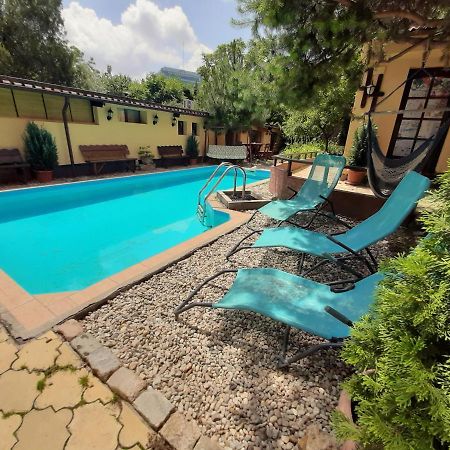 Casa Mica Guesthouse Bükreş Dış mekan fotoğraf